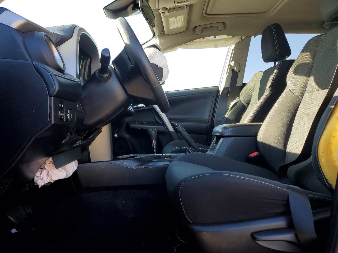 2018 Toyota Rav4 Xle - zdjęcie 7