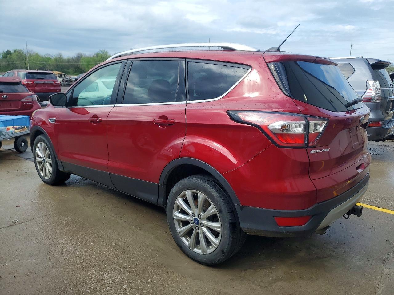 2017 Ford Escape Titanium - zdjęcie 2