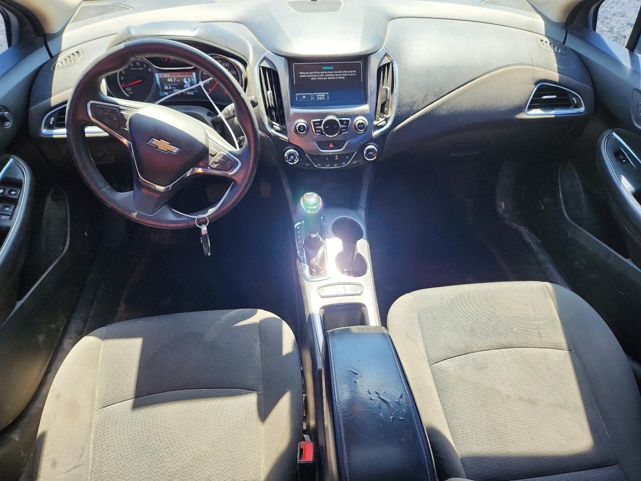 2017 Chevrolet Cruze Lt - zdjęcie 8