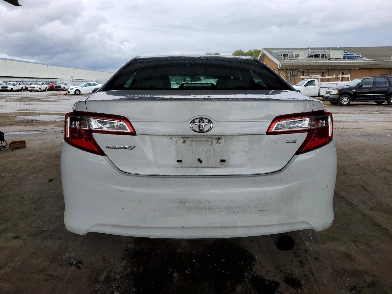 2013 Toyota Camry Se - zdjęcie 6