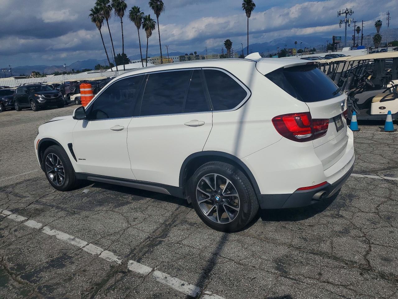2017 BMW X5 Sdrive35I - zdjęcie 2