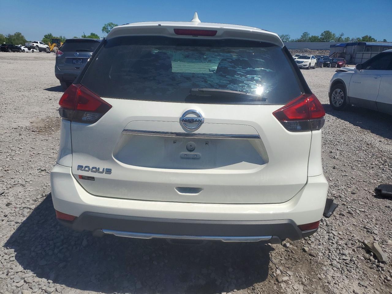 2019 Nissan Rogue S - zdjęcie 6