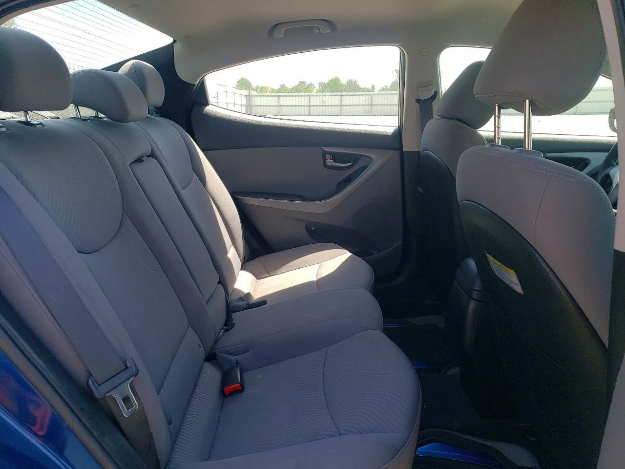 2015 Hyundai Elantra Se - zdjęcie 10