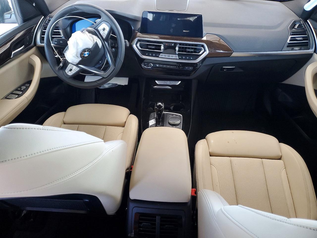 2024 BMW X3 xDrive30I - zdjęcie 8