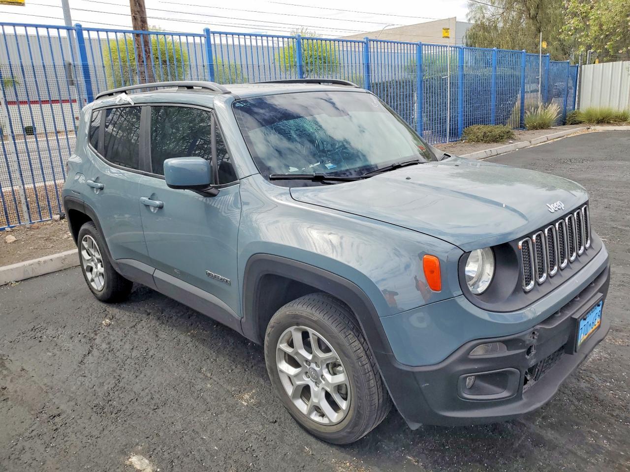 2018 Jeep Renegade Latitude - zdjęcie 4