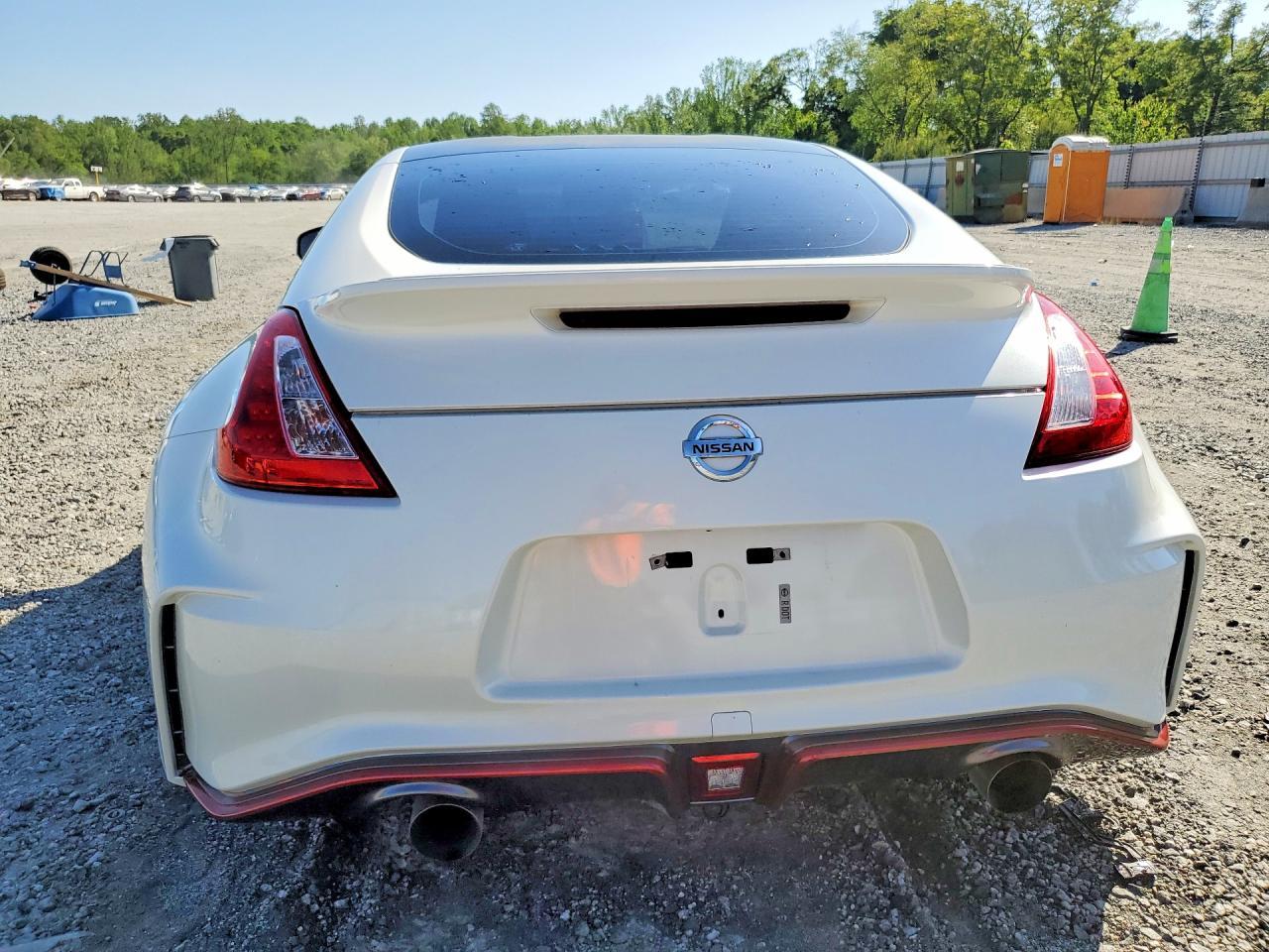 2015 Nissan 370Z Base - zdjęcie 6