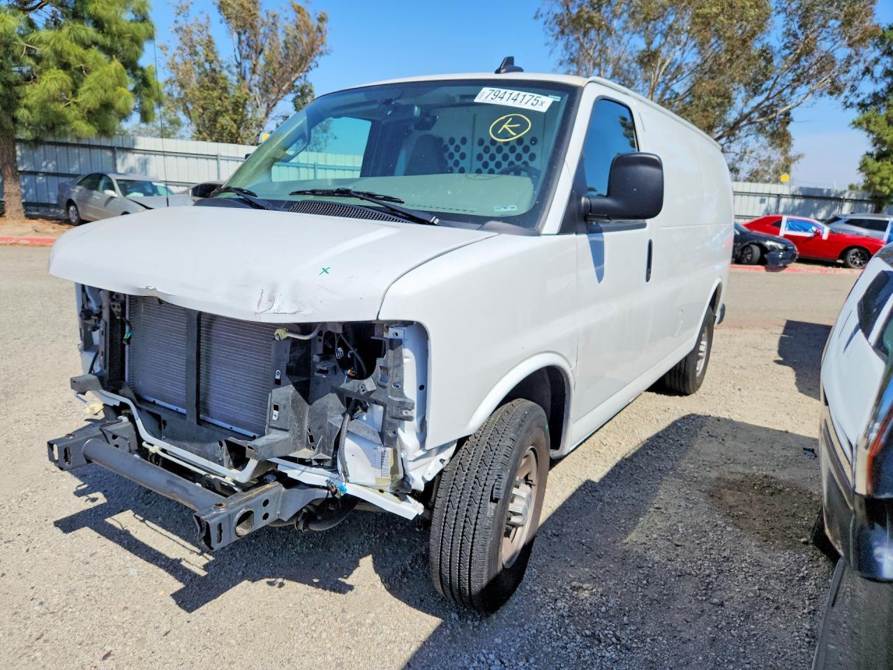 2024 Chevrolet Express G2500 - zdjęcie główne