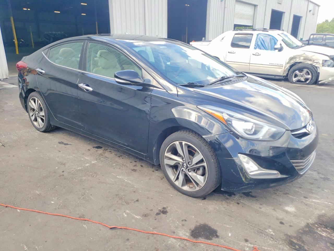 2014 Hyundai Elantra Limited - zdjęcie 4