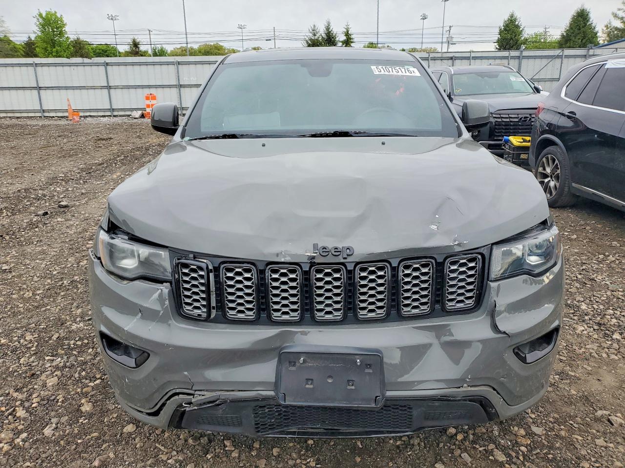 2019 Jeep Grand Cherokee Laredo - zdjęcie 5