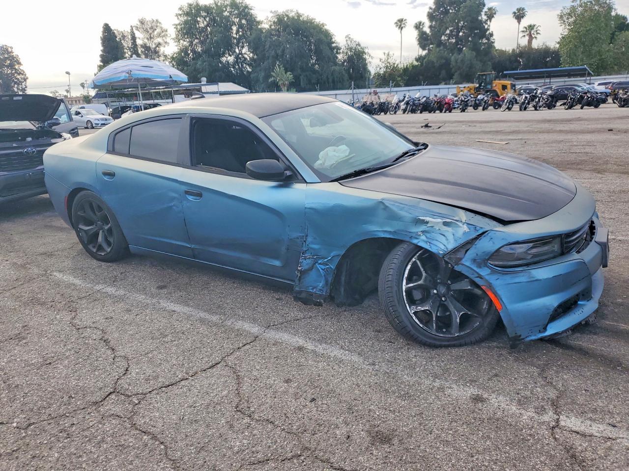 2016 Dodge Charger Sxt - zdjęcie 4