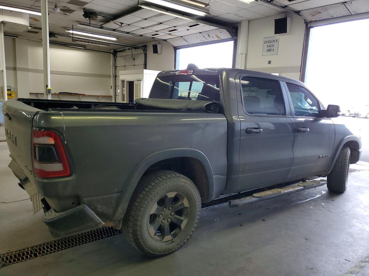 2019 Ram 1500 Rebel - zdjęcie 3