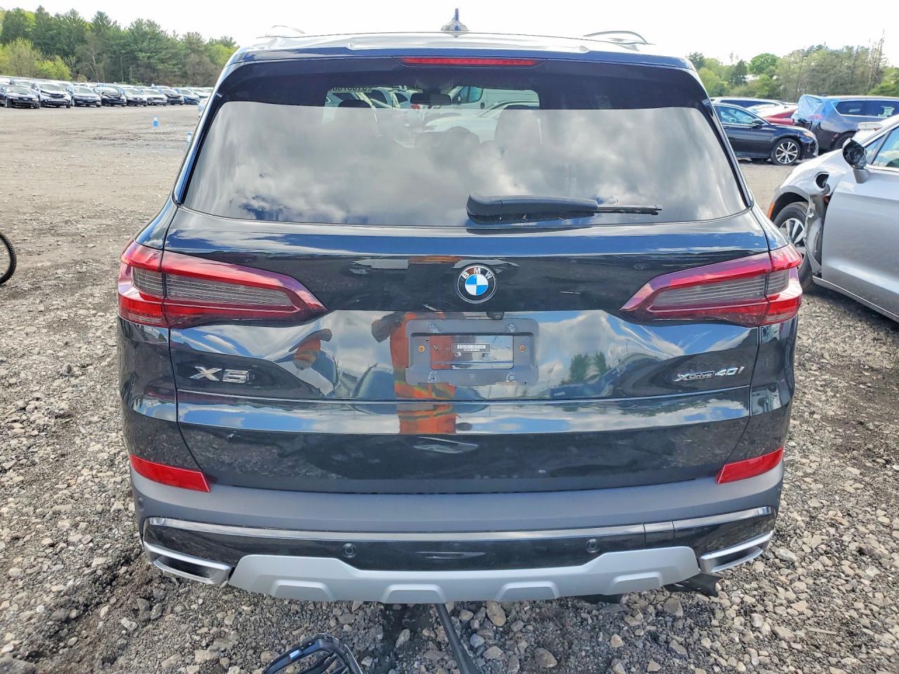 2023 BMW X5 xDrive40I - zdjęcie 6