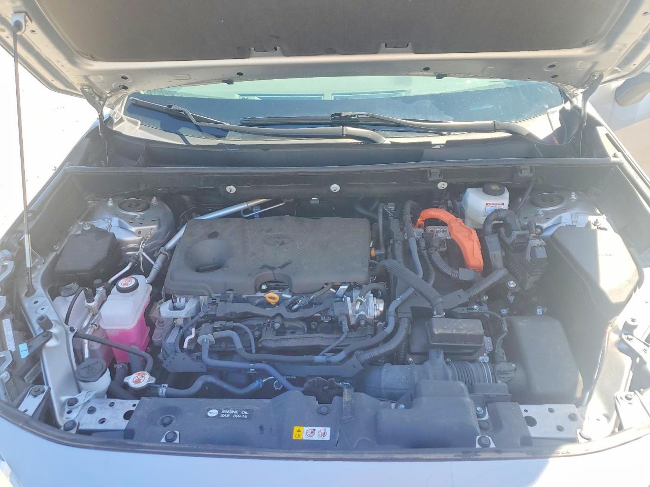 2024 Toyota Rav4 Hybrid Xle - zdjęcie 12