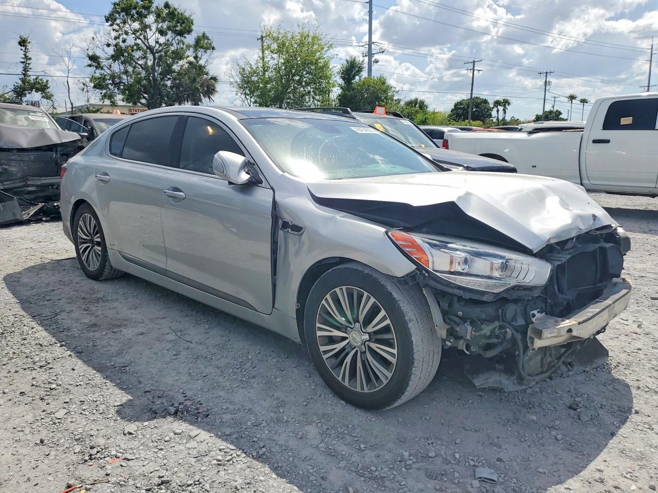 2017 Kia K900 Premium V6 - zdjęcie 4