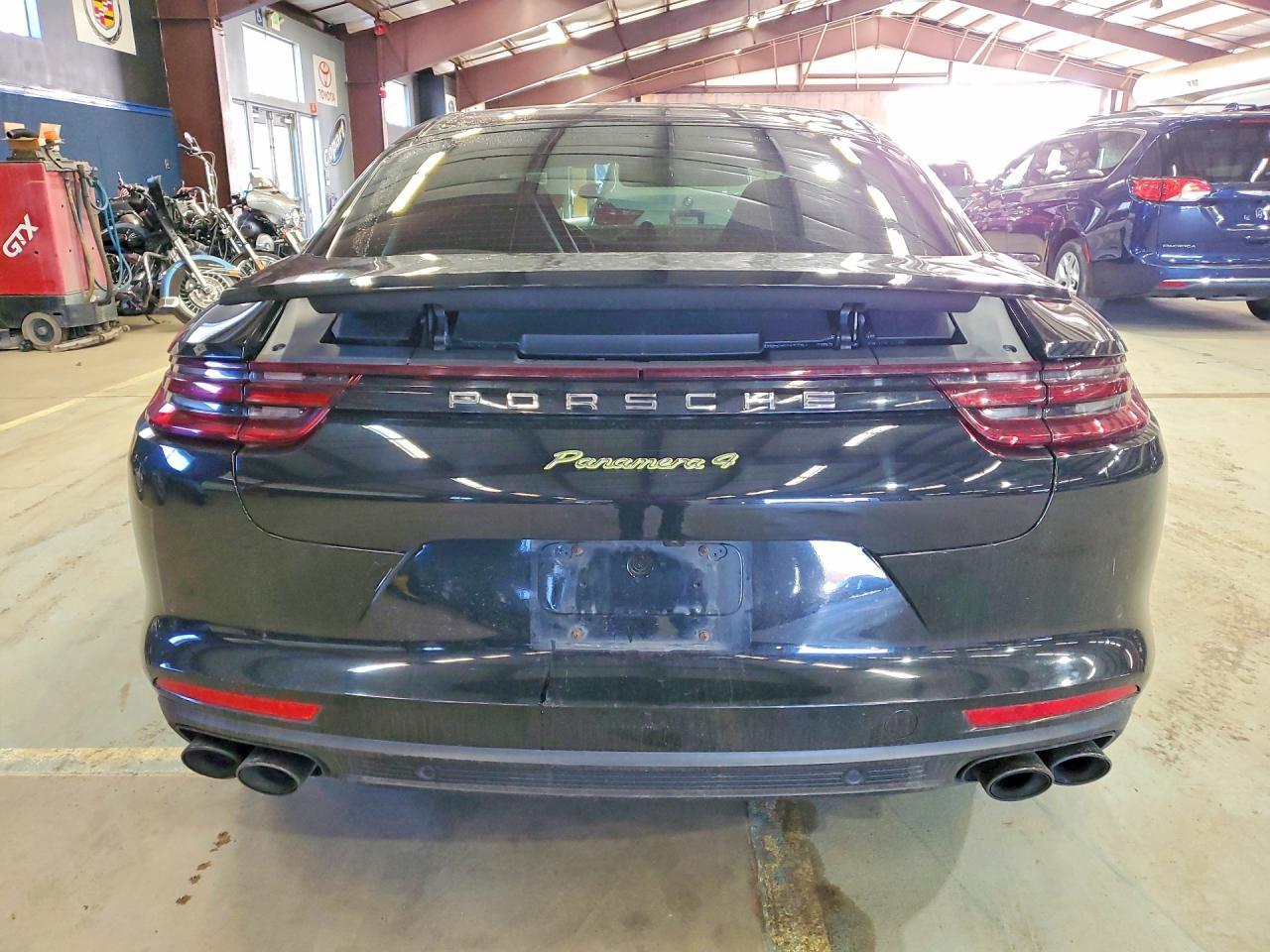 2018 Porsche Panamera 4 E-Hybrid - zdjęcie 6