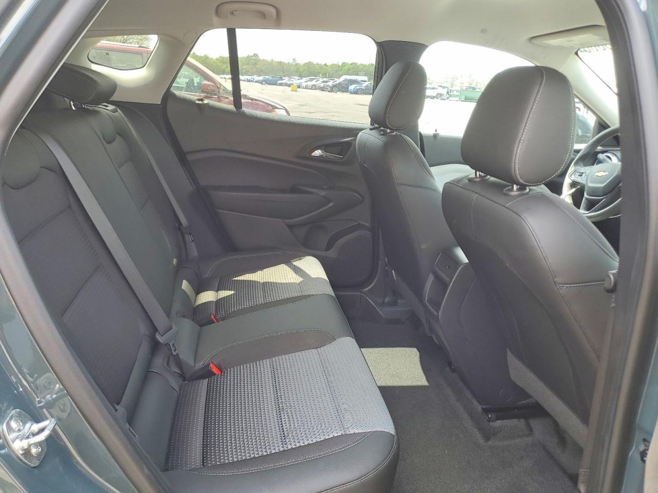 2025 Chevrolet Trax 1Lt - zdjęcie 11