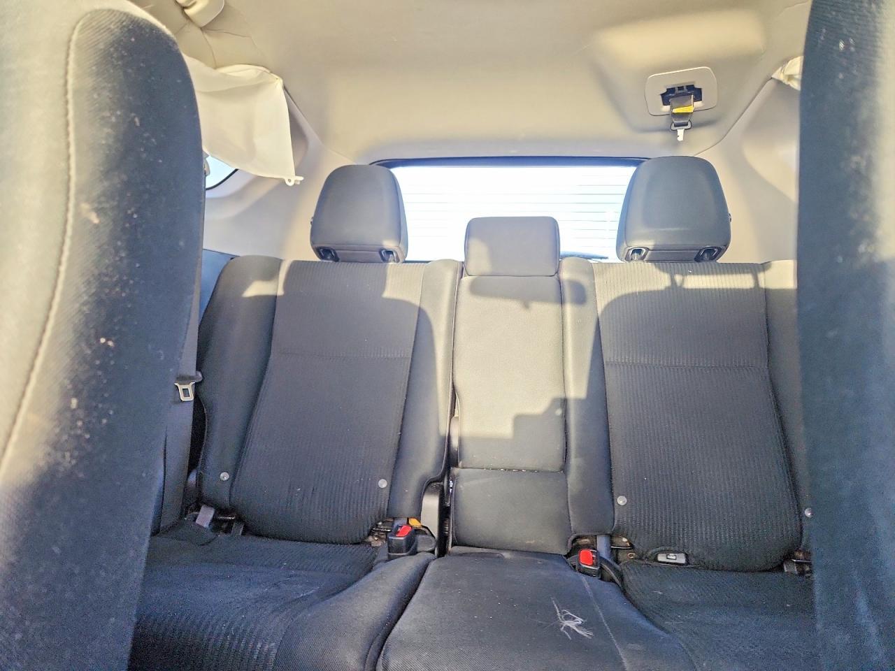 2018 Toyota Rav4 Le - zdjęcie 10