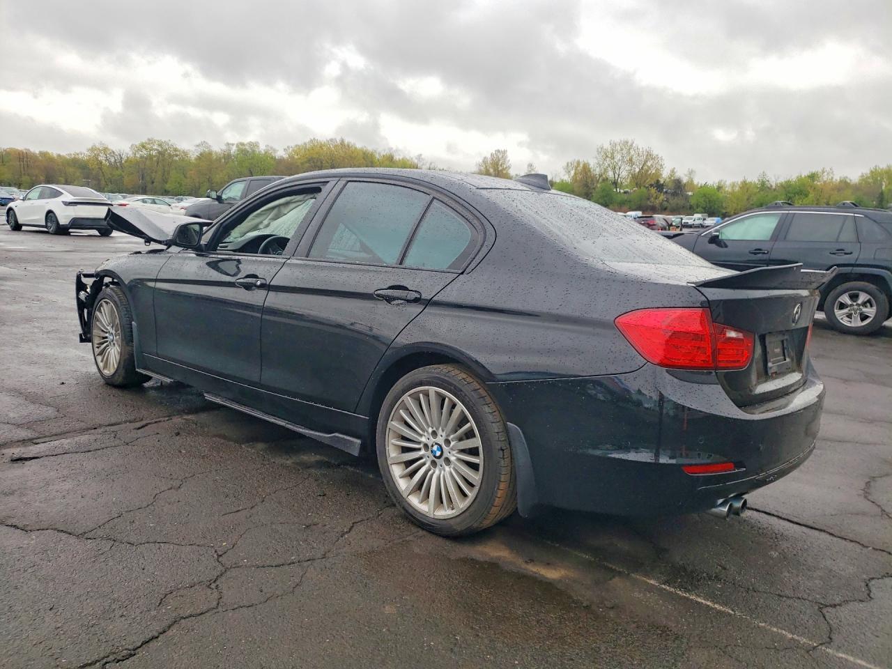 BMW Seria 3 - zdjęcie 2