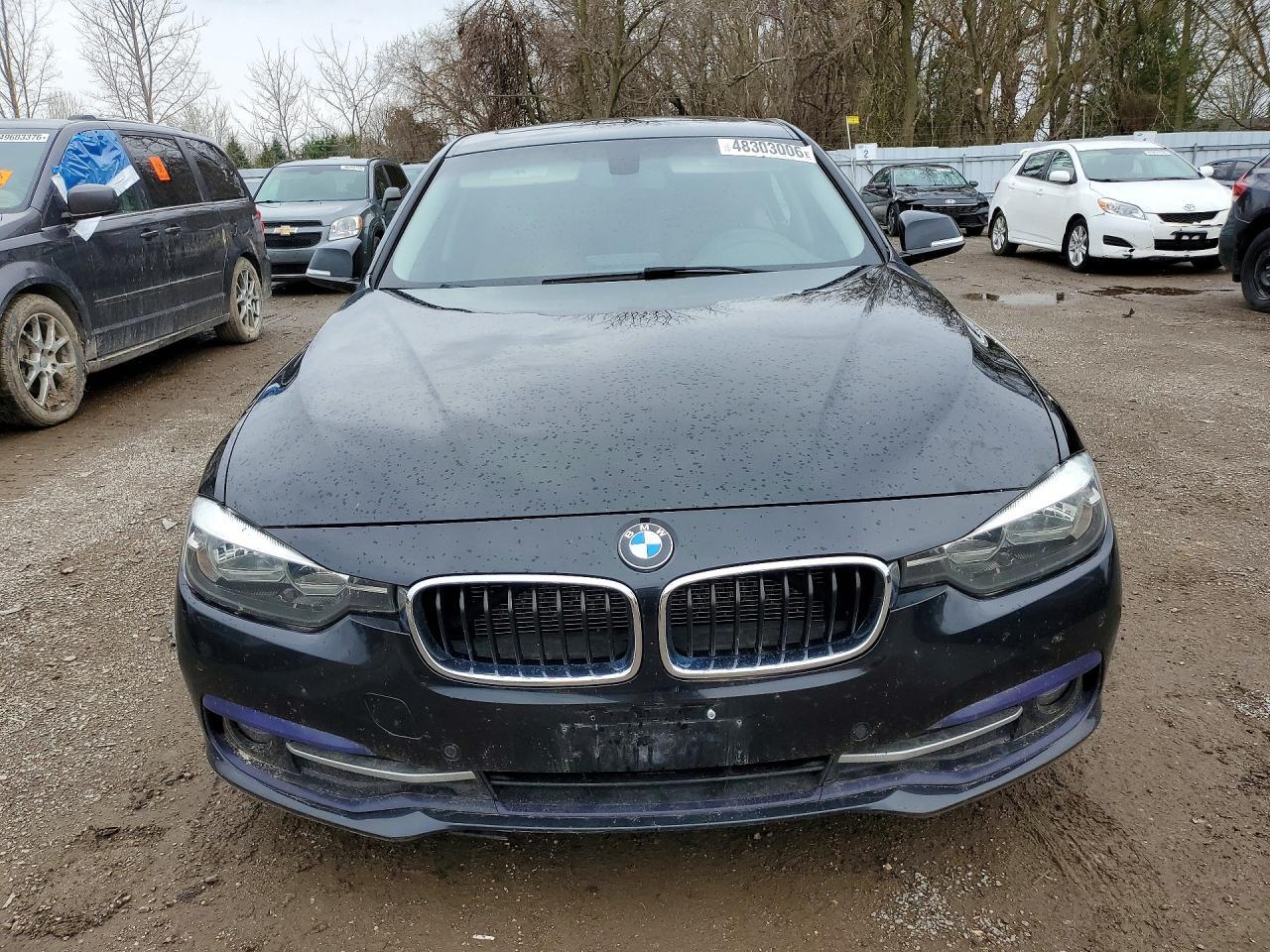 2016 BMW Seria 3 320i - zdjęcie 5