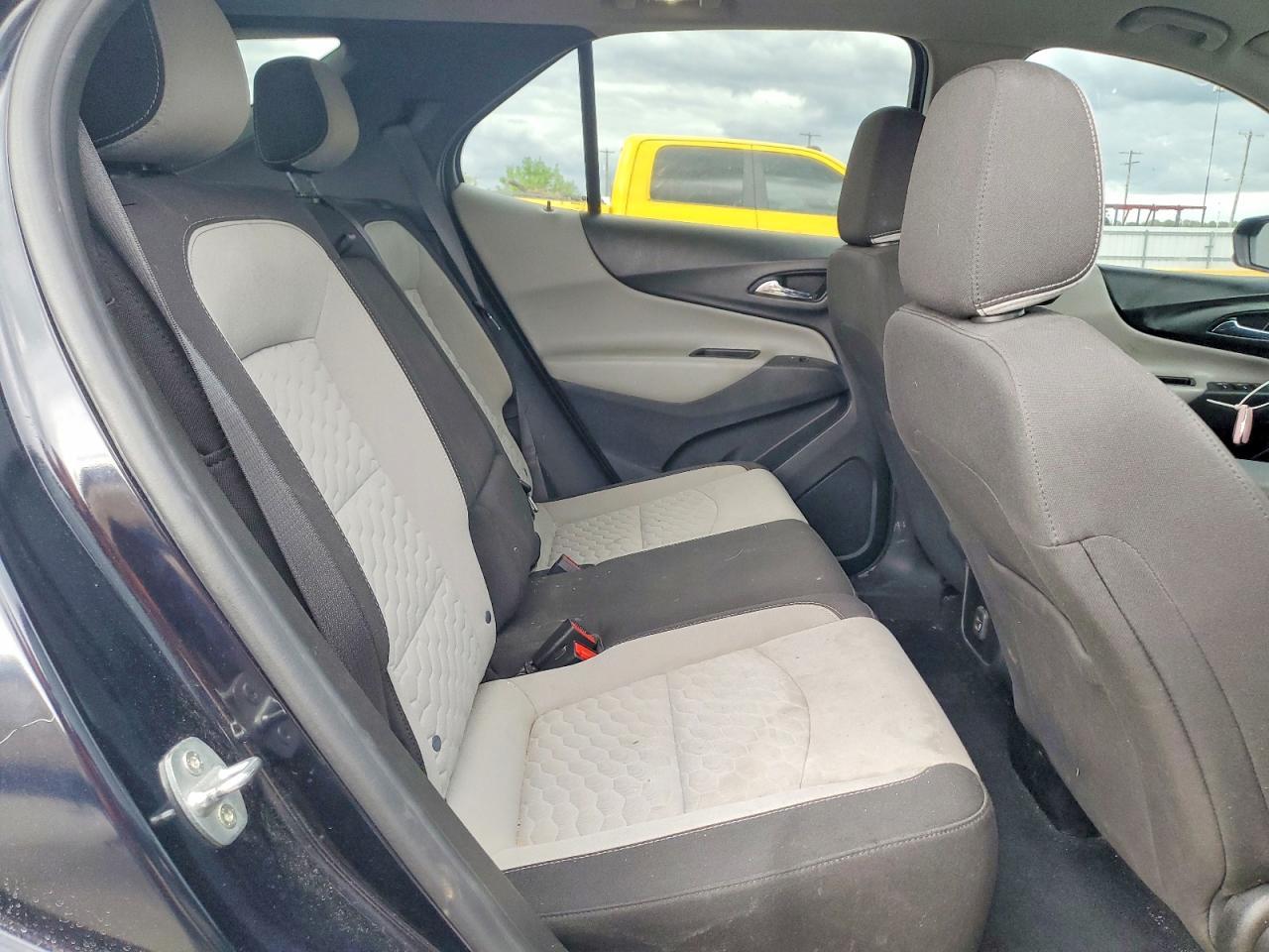 2021 Chevrolet Equinox Ls - zdjęcie 11