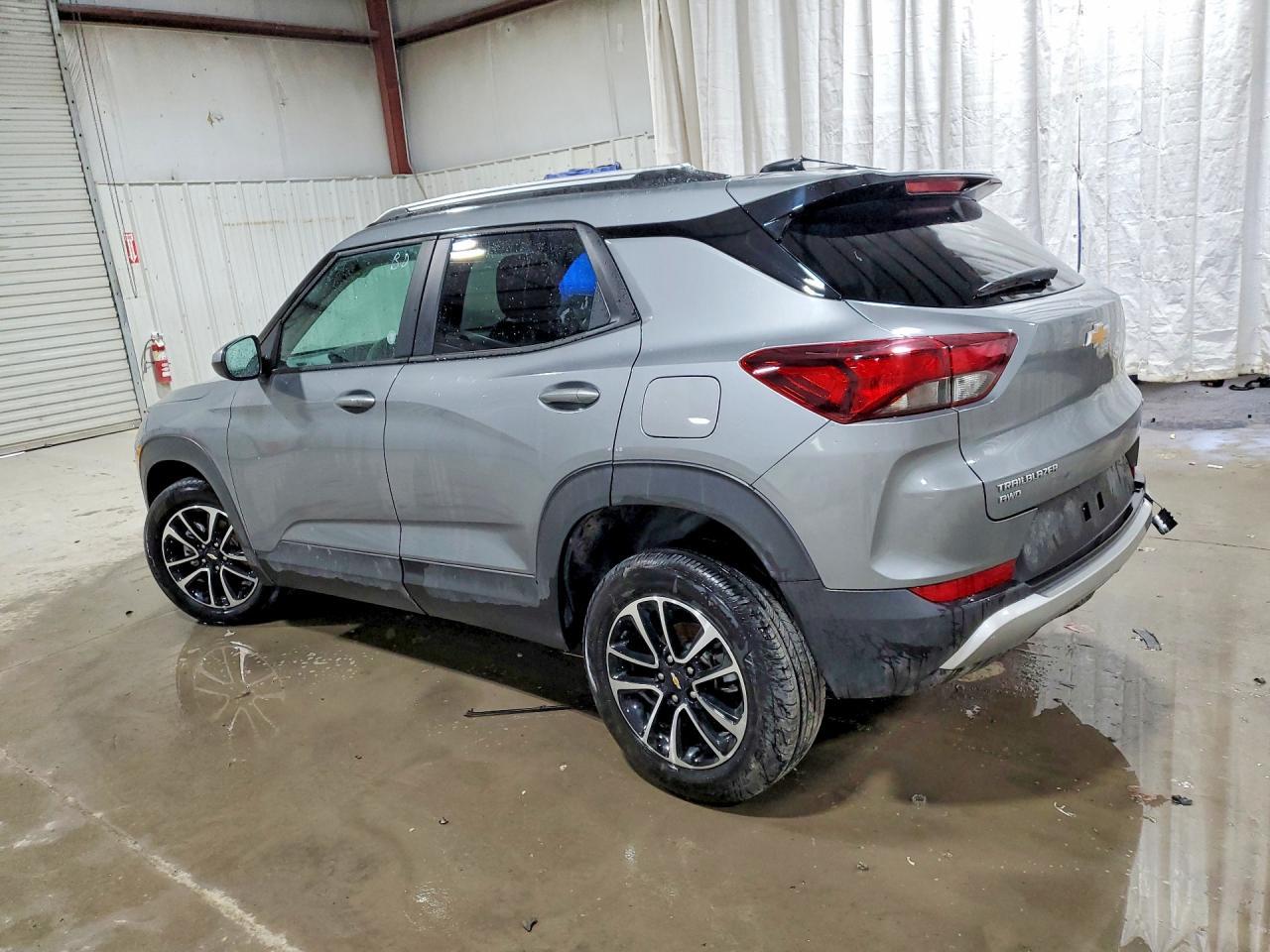 2025 Chevrolet Trailblazer Lt - zdjęcie 2