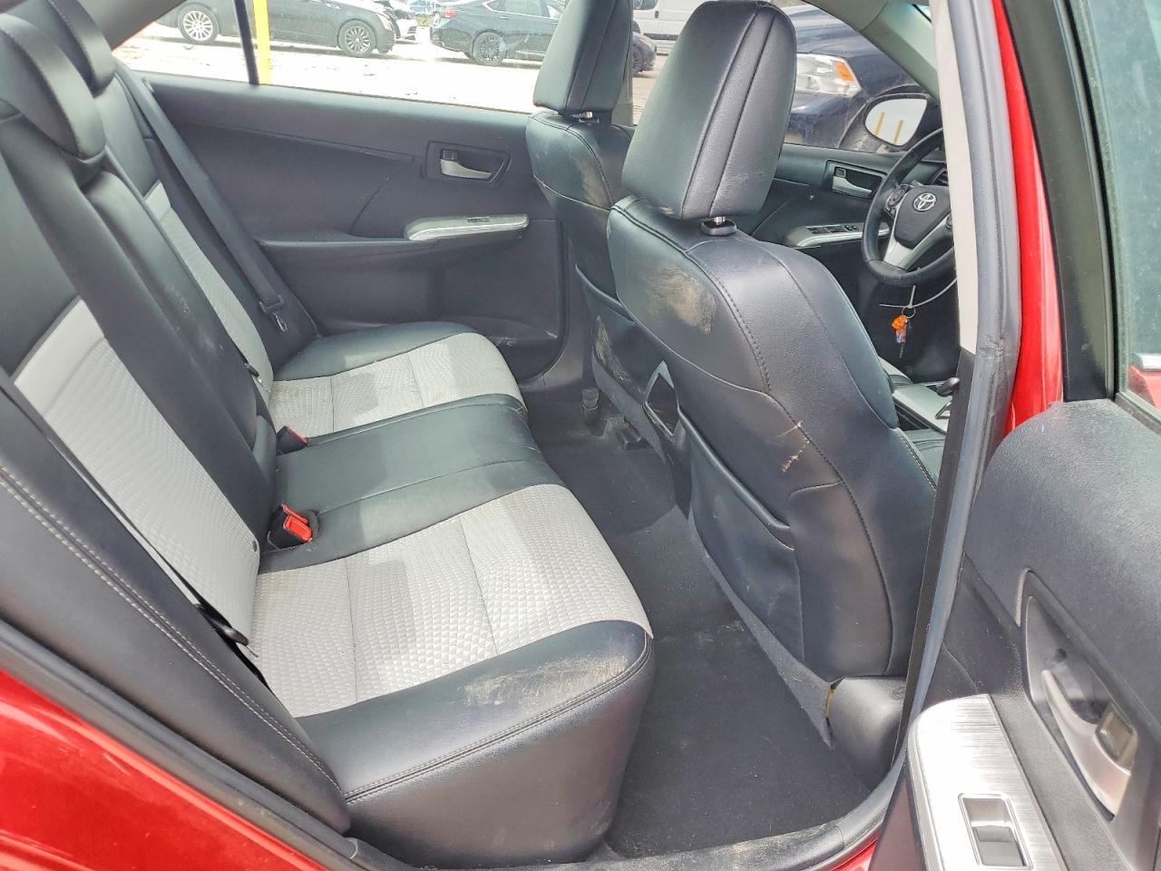 2014 Toyota Camry Se - zdjęcie 10