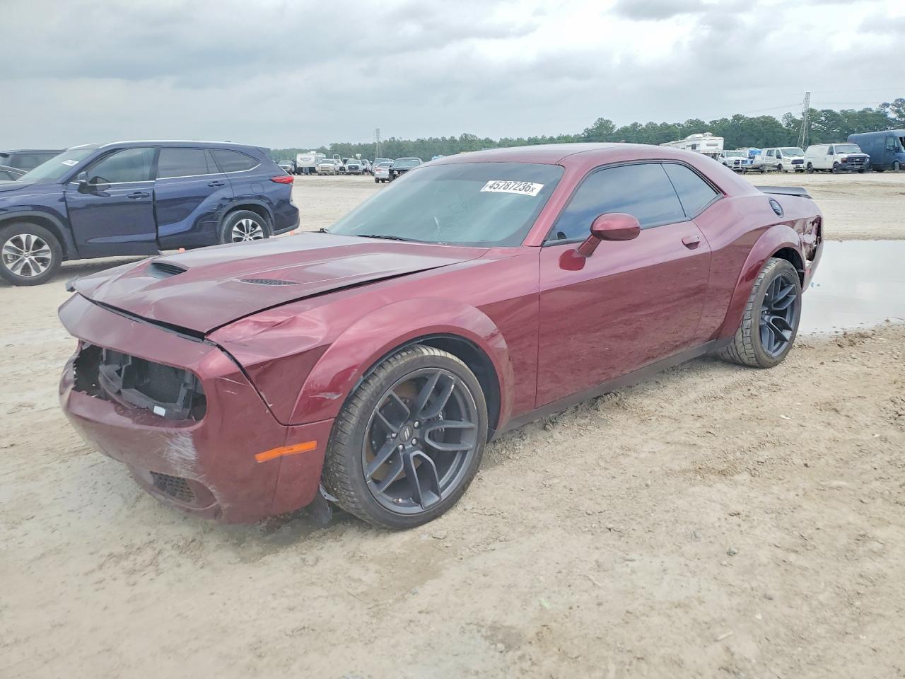 2021 Dodge Challenger R - zdjęcie główne