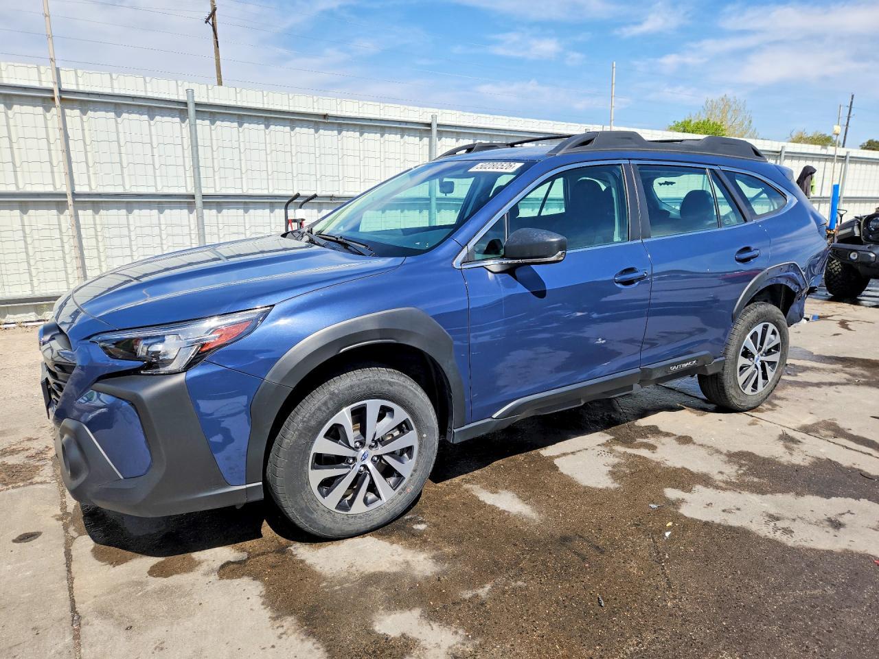 2025 Subaru Outback - zdjęcie główne