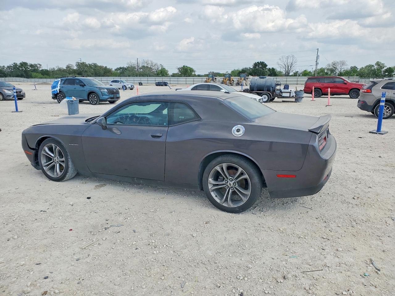 2020 Dodge Challenger R - zdjęcie 2