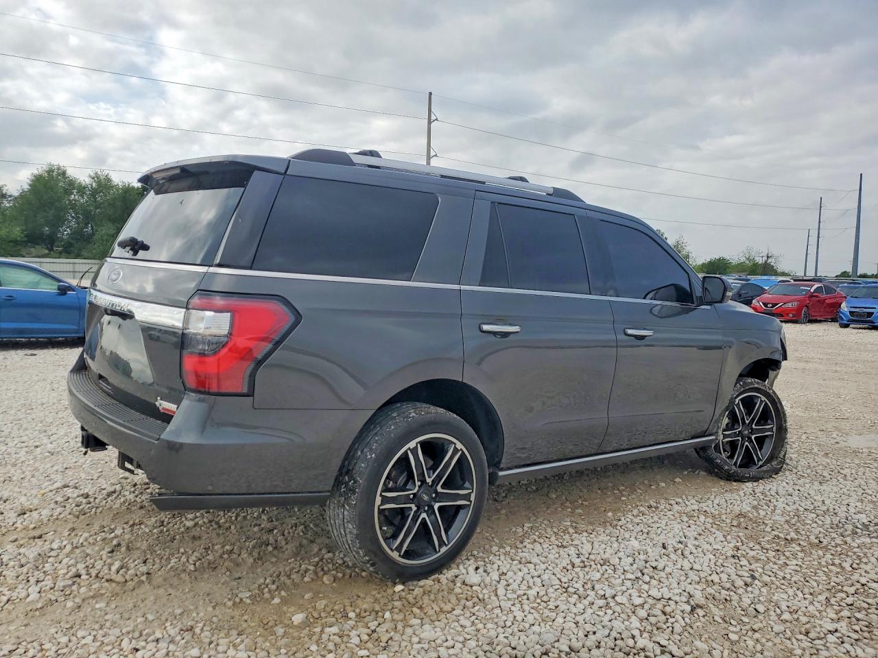 2019 Ford Expedition Limited - zdjęcie 3
