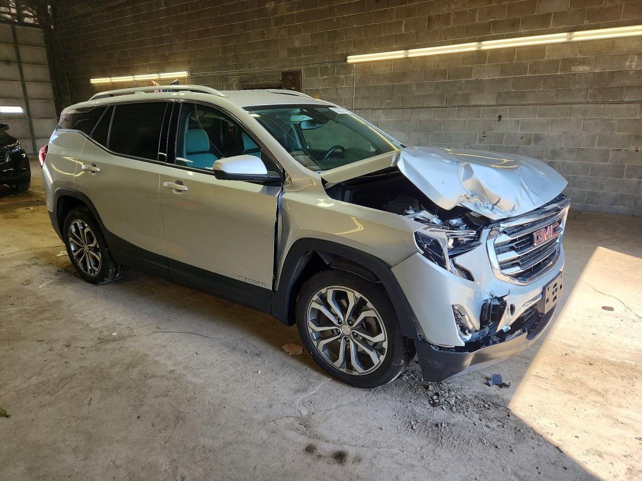 2020 GMC Terrain Slt - zdjęcie 4