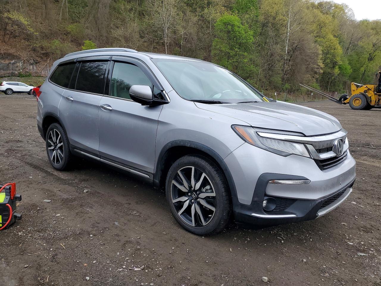 2022 Honda Pilot Touring - zdjęcie 4