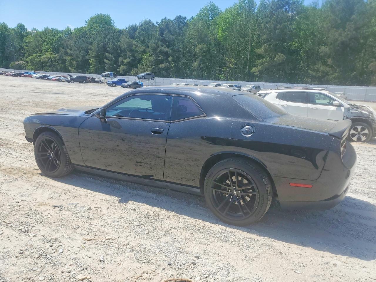 2017 Dodge Challenger Sxt - zdjęcie 2