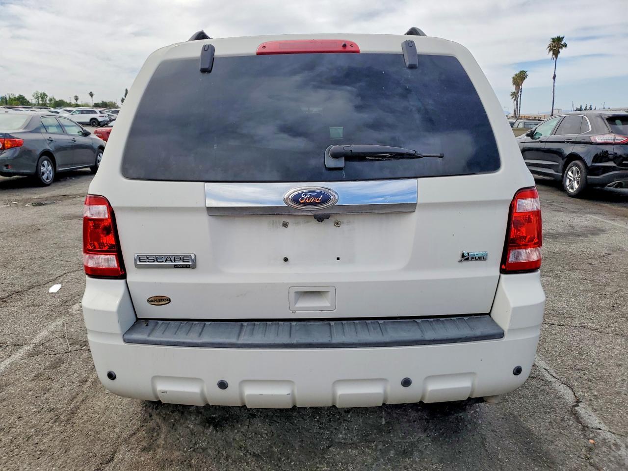 2021 Ford Escape - zdjęcie 6