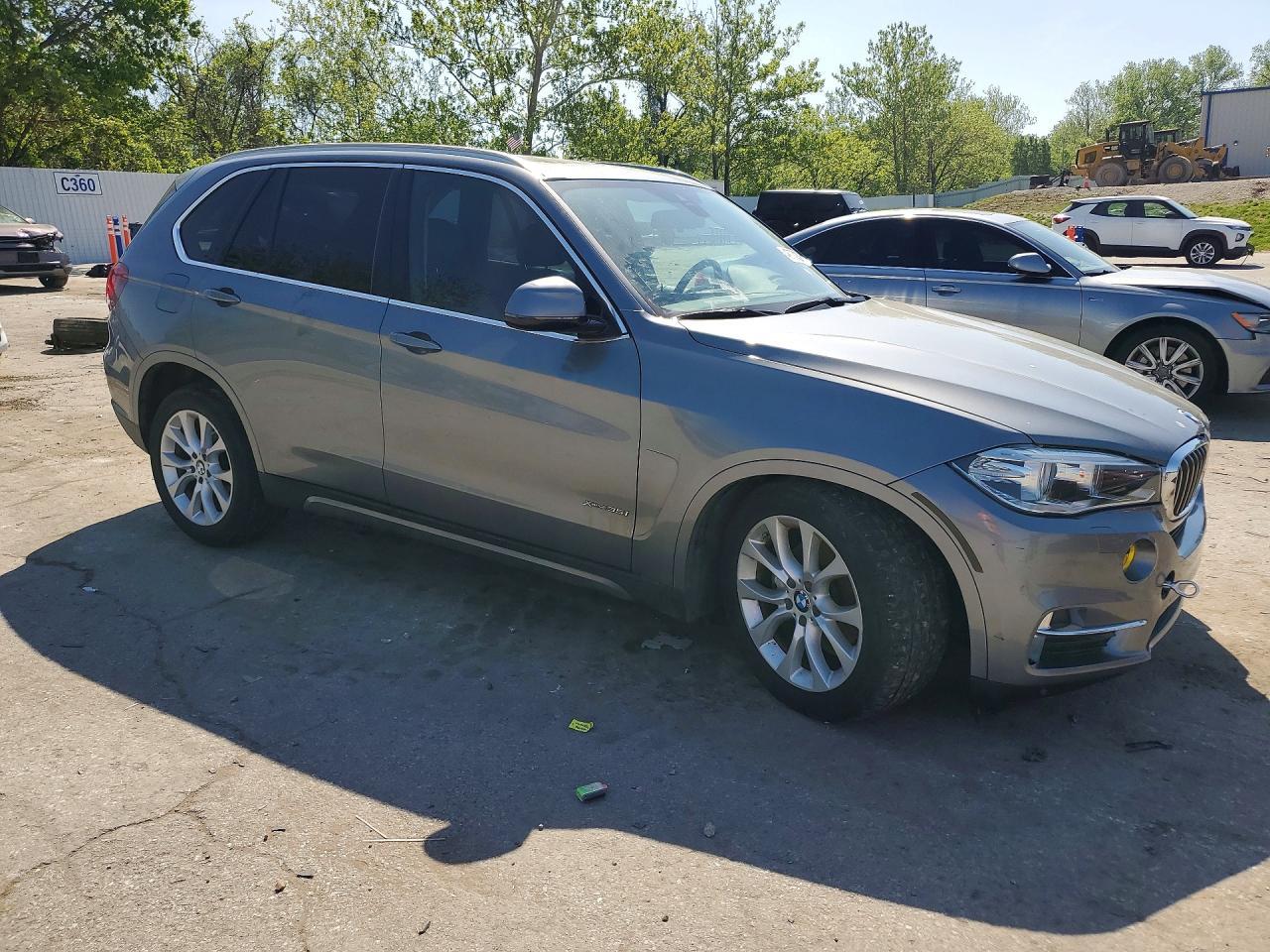 2015 BMW X5 xDrive35I - zdjęcie 4