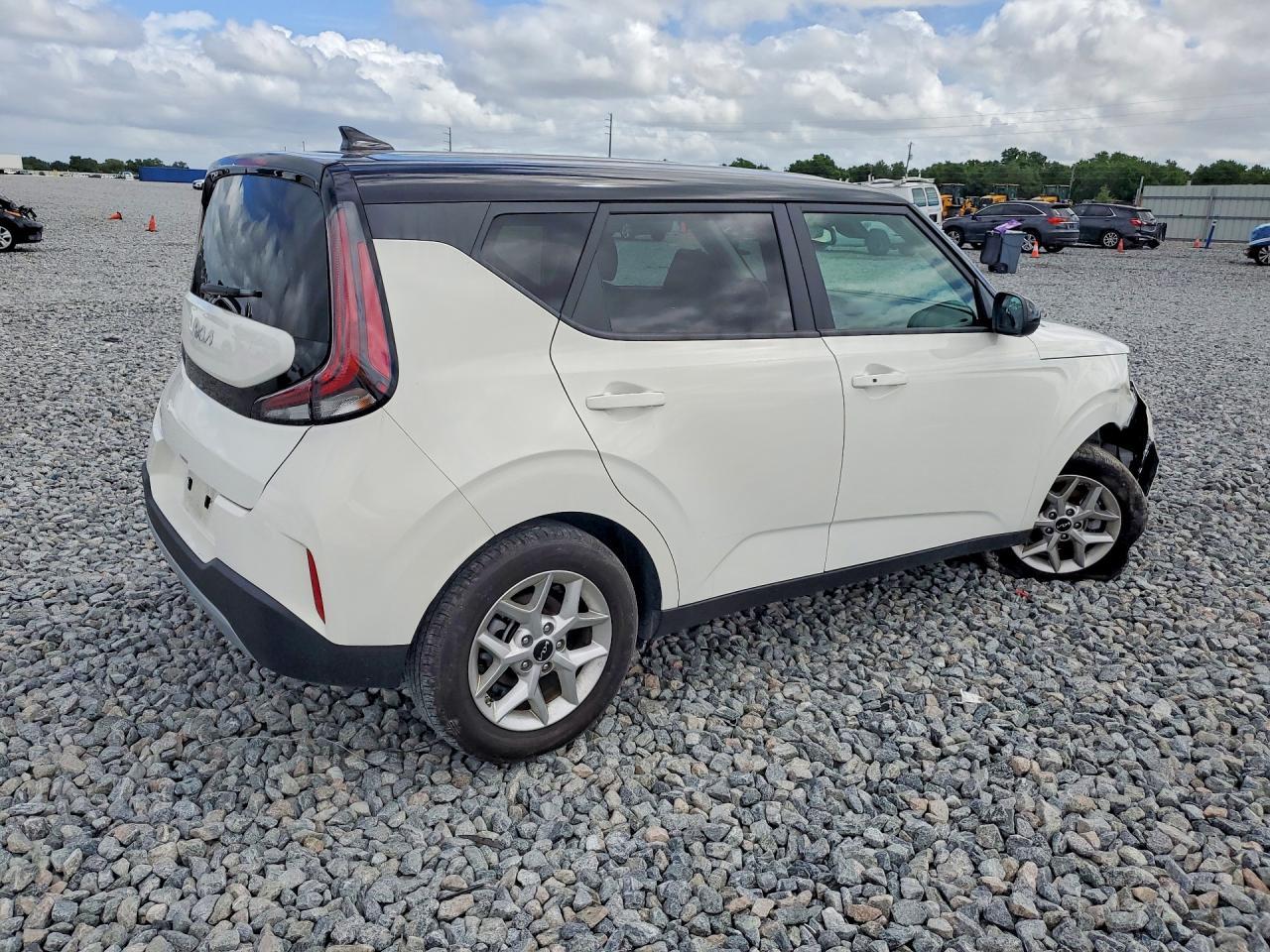 2025 Kia Soul S - zdjęcie 3