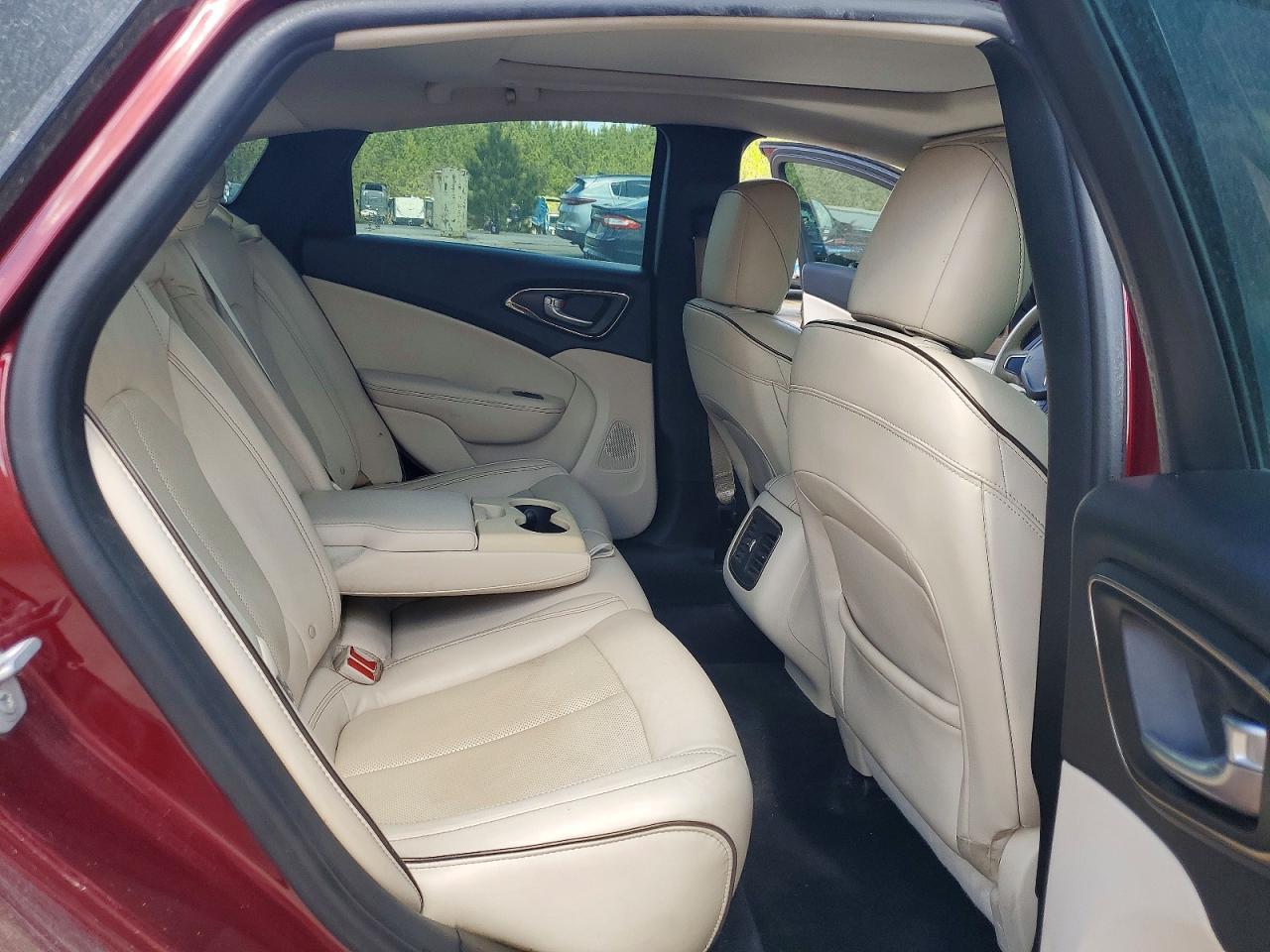 2015 Chry 200 C - zdjęcie 10