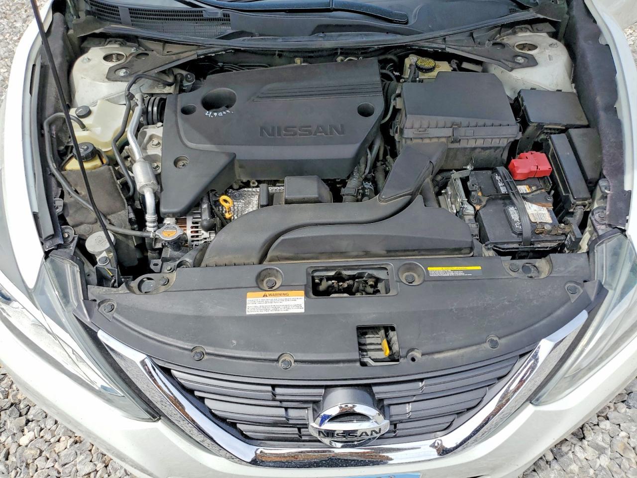 2016 Nissan Altima 2.5 S - zdjęcie 11