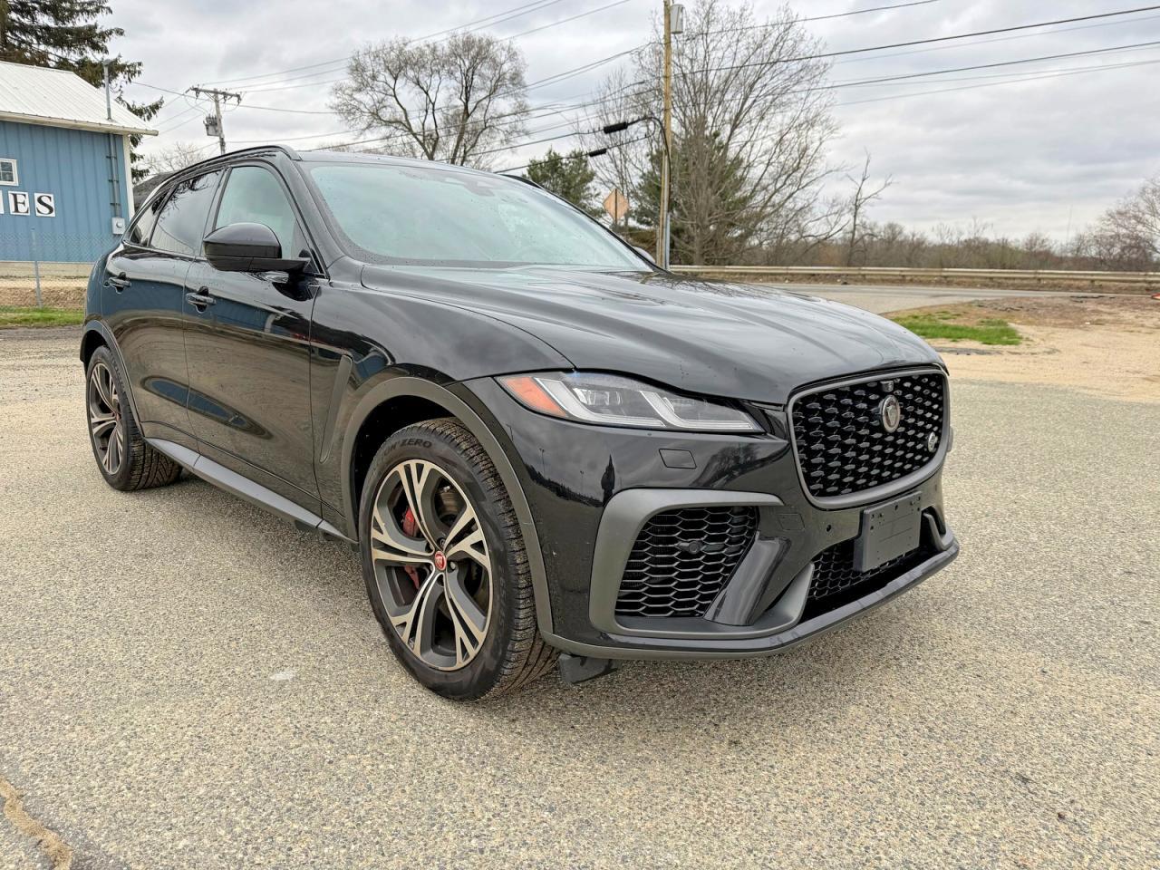 2022 Jaguar F-Pace Svr - zdjęcie 2