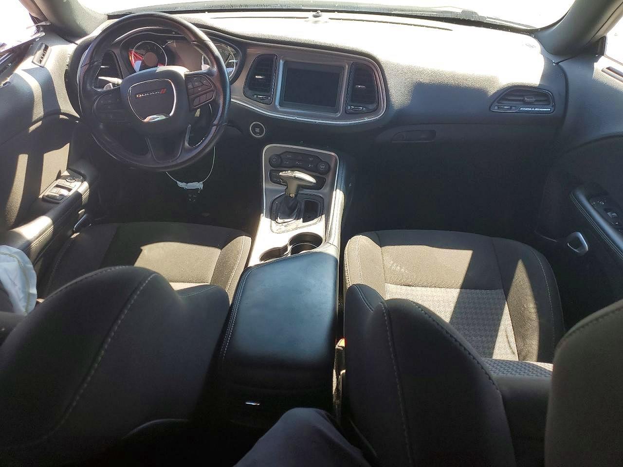 2021 Dodge Challenger R - zdjęcie 8