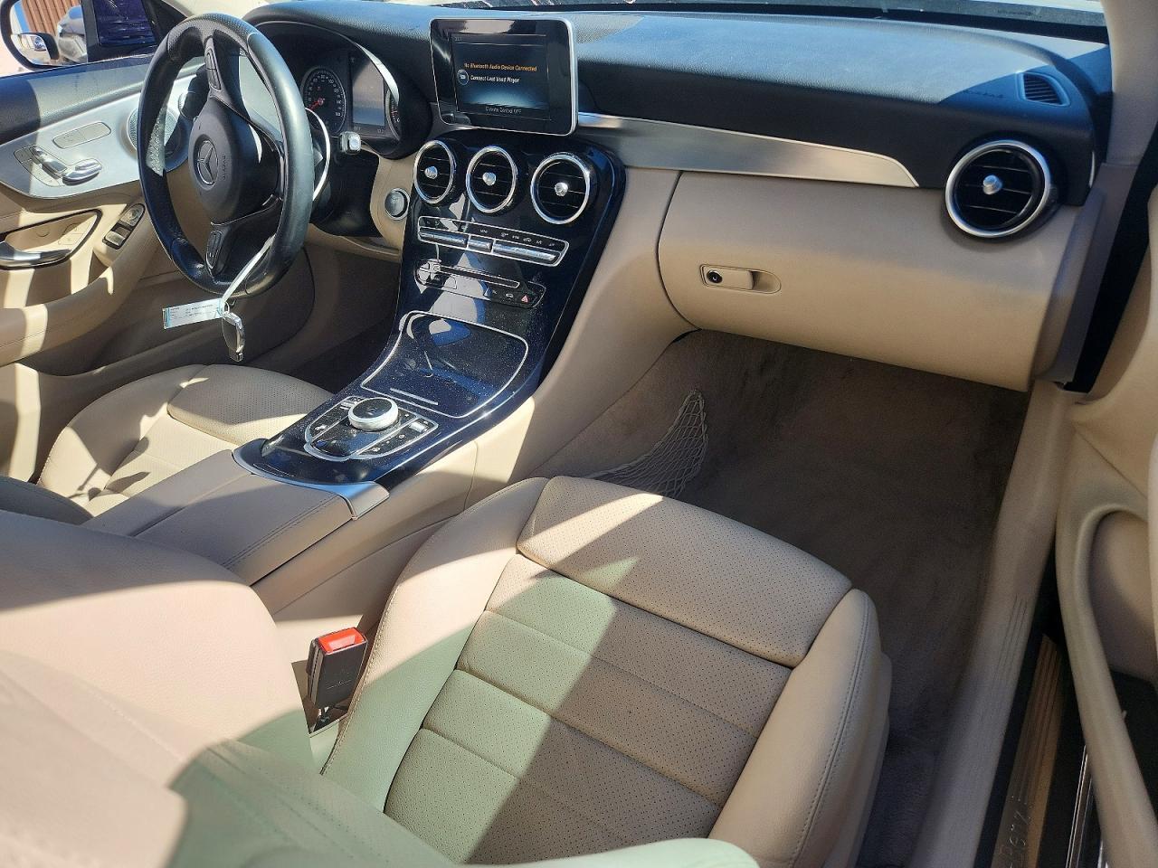 2017 Mercedes-Benz C 300 - zdjęcie 8