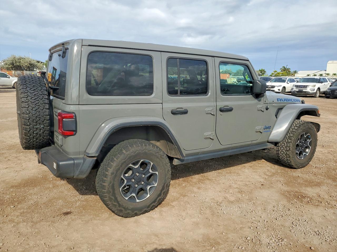 2022 Jeep Wrangler Unlimited Rubicon 4Xe - zdjęcie 3