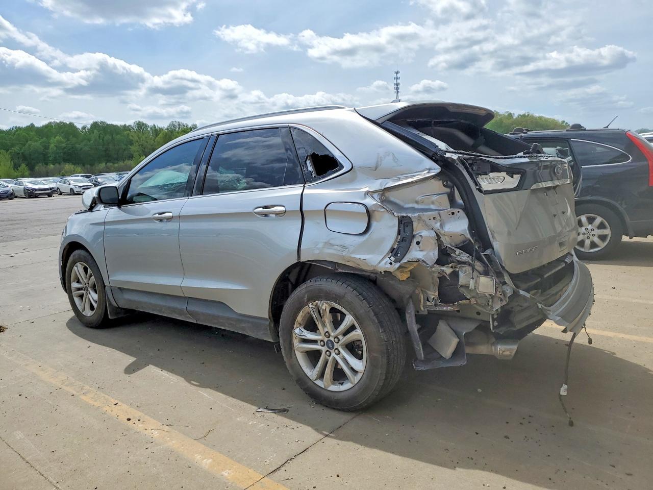 2020 Ford Edge Sel - zdjęcie 2
