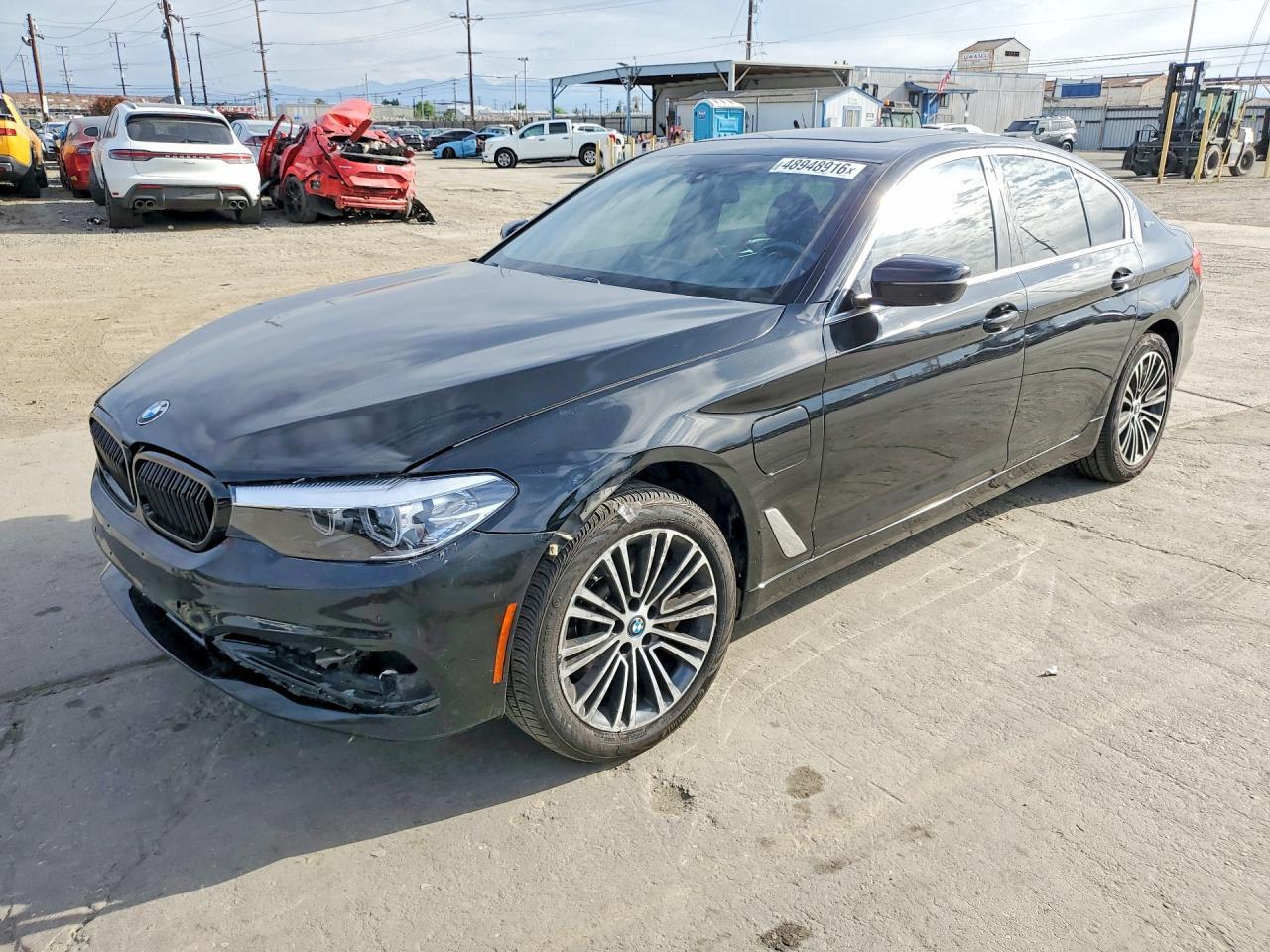 2019 BMW 530E - zdjęcie główne