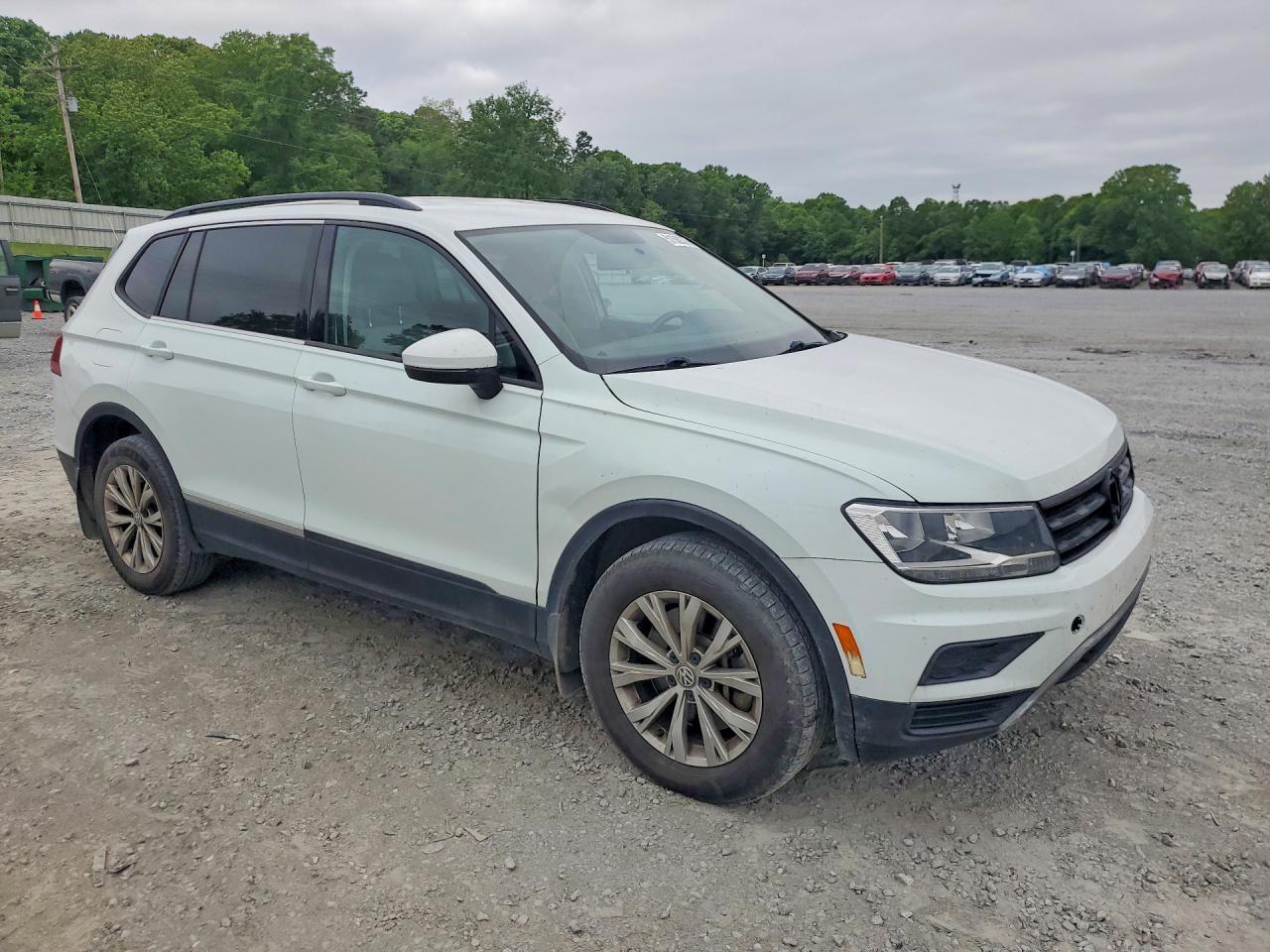 2018 Volkswagen Tiguan S - zdjęcie 4