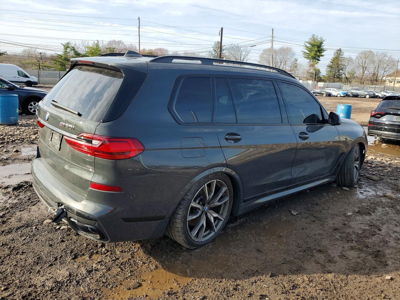 2022 BMW X7 M50I - zdjęcie 3