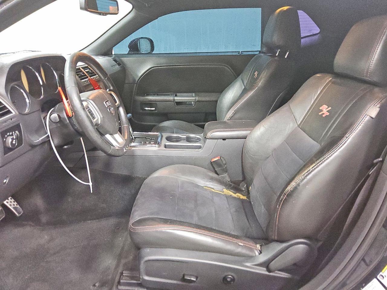 2014 Dodge Challenger R - zdjęcie 7