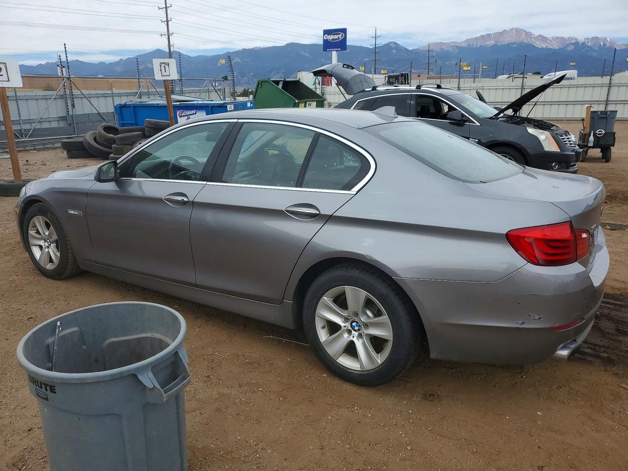 2013 BMW 528 Xi - zdjęcie 2