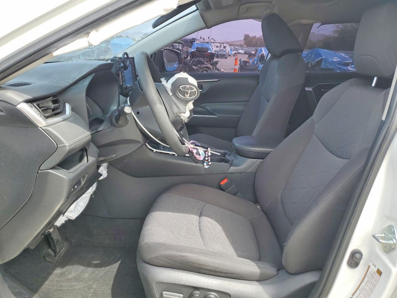 2020 Toyota Rav4 Xle - zdjęcie 7