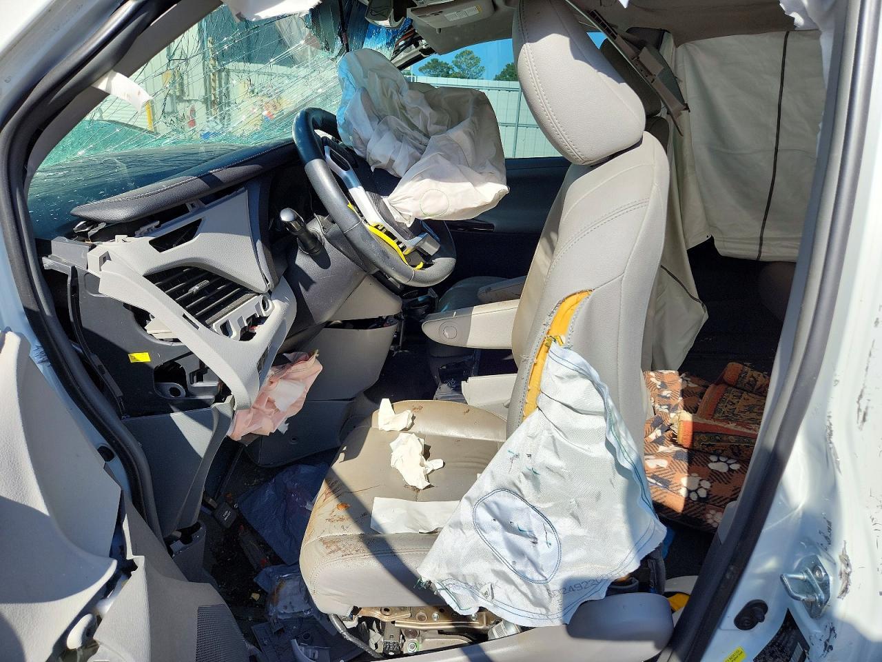2016 Toyota Sienna Xle 8-Passenger - zdjęcie 7
